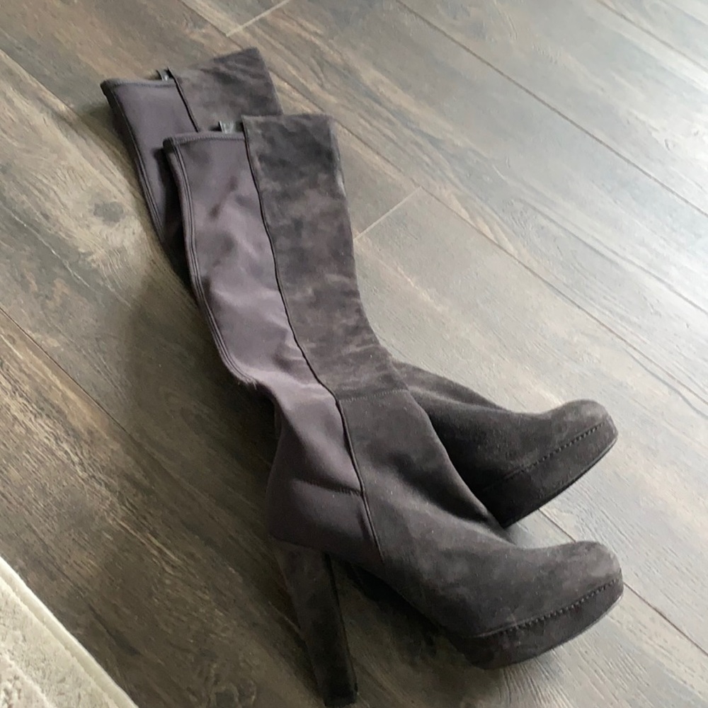 Stuart Weitzman Gray Suede OTK Boots Like New Size 9